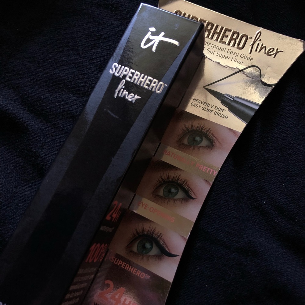 IT cosmetics - superhero eyeline